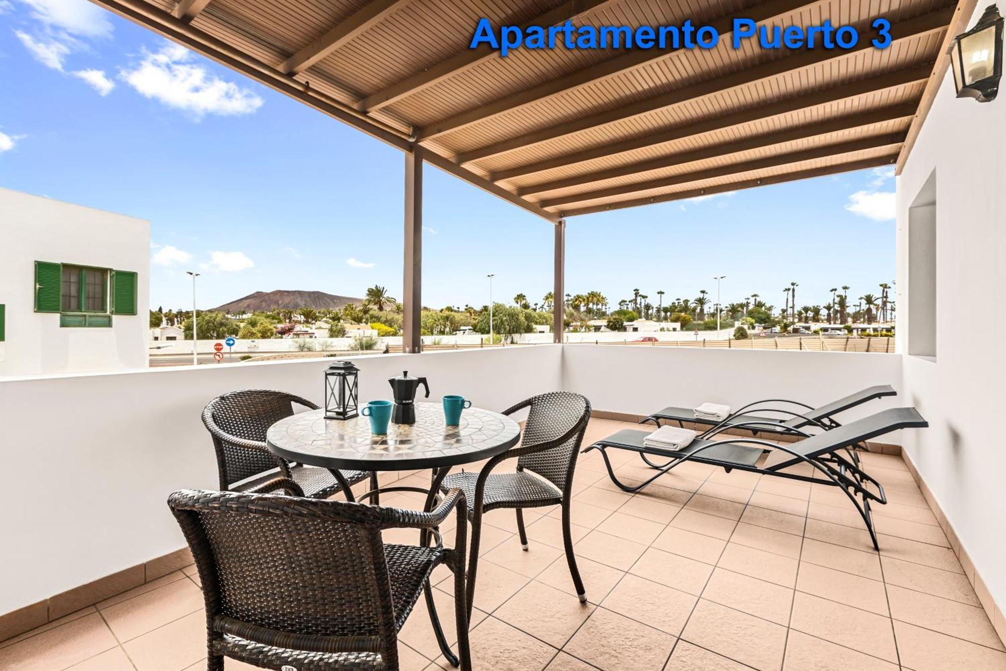 Apartamentos Puerto 1, 2 Y 3 Playa Blanca  Eksteriør billede